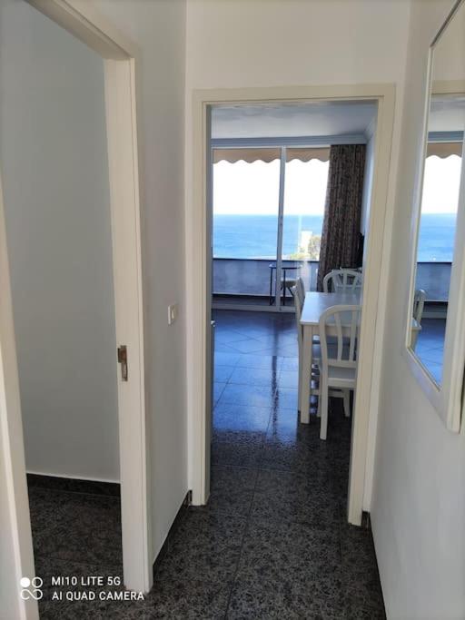 Luxury Sea View - Two-Bedroom Apartment - 16