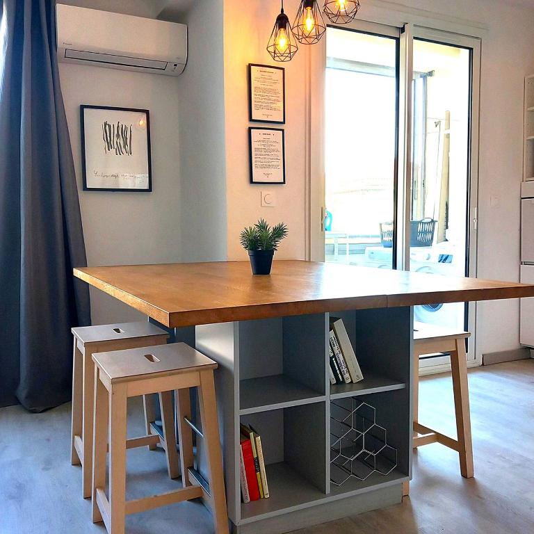 Bel appartement 4 pièces - Apartamento de 3 dormitorios - 2