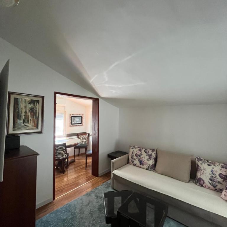 Tara Lapčići Budva - Vila sa 2 Spavaće Sobe - 21