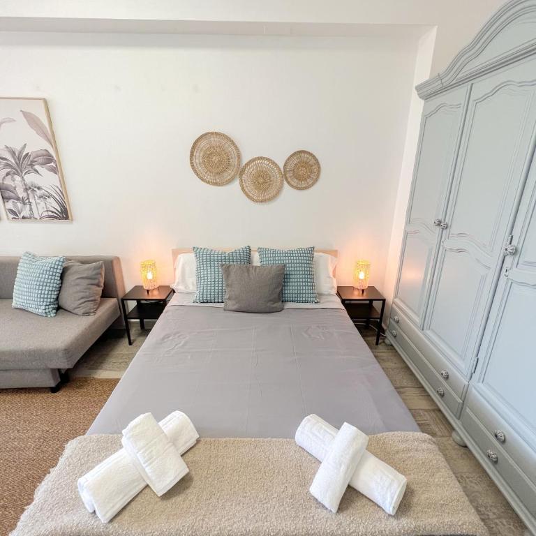 Cozy Studio with Pool Acuario - One-Bedroom Apartment - 22