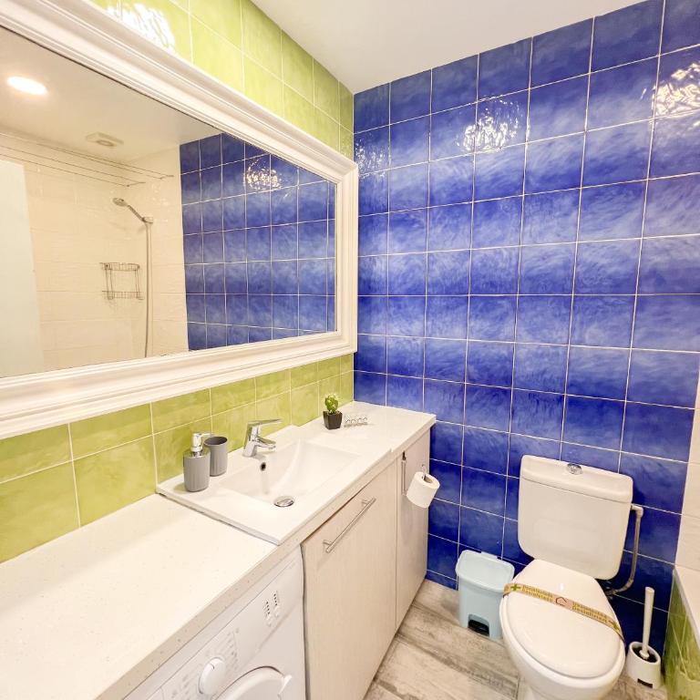 Cozy Studio with Pool Acuario - One-Bedroom Apartment - 19