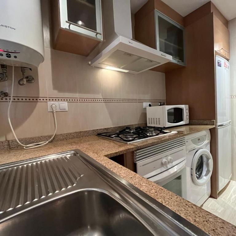 ACV - Costa Marfil II-2ª linea planta 2 sur - Apartamento de 2 dormitorios - 8