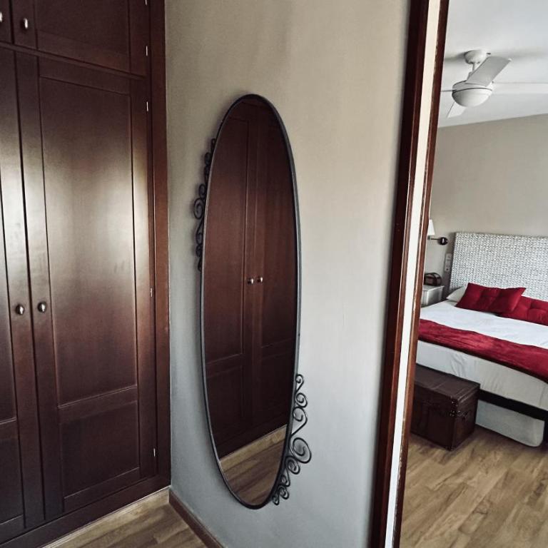 Extraordinaria Villa con piscina y chimenea - Five-Bedroom House - 66
