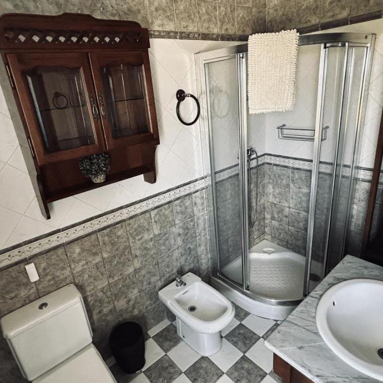 Extraordinaria Villa con piscina y chimenea - Five-Bedroom House - 70