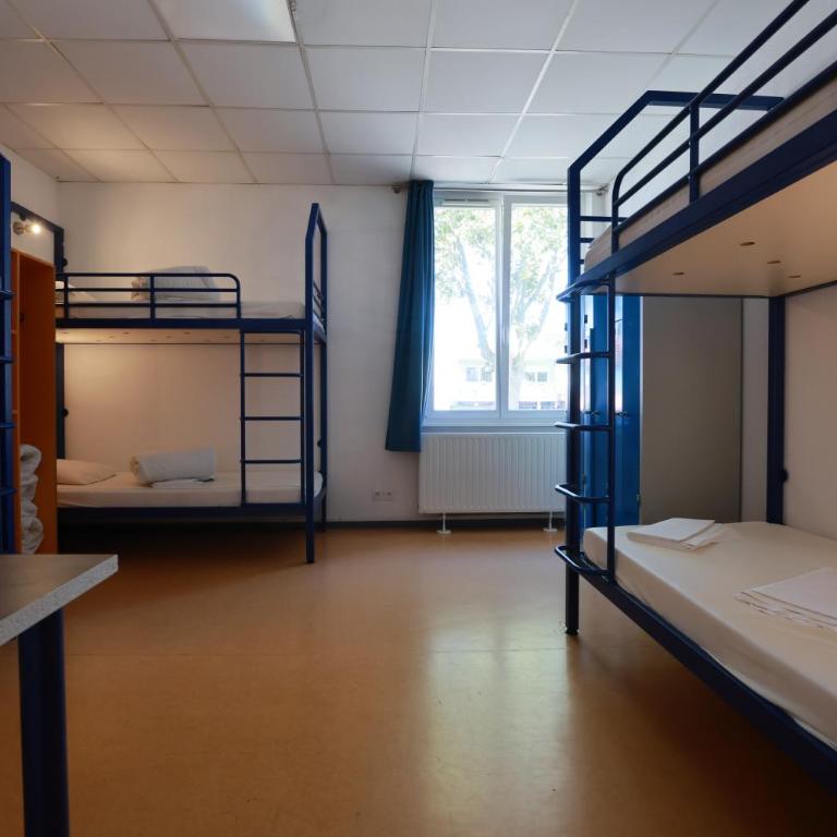 Auberge de Jeunesse de Mulhouse - Lit Superposé dans Dortoir pour Femmes - 3