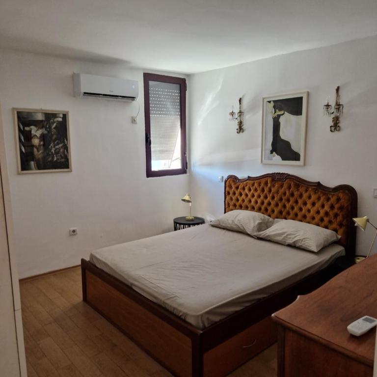 Traveller's Den - Apartman sa 2 Spavaće Sobe i Balkonom - 4