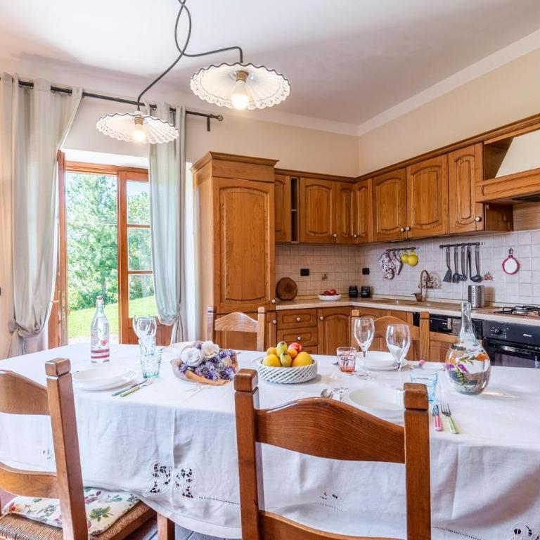 Pet Friendly Home In Arezzo With Wifi - Casa Vacanze con 3 Camere da Letto - 2