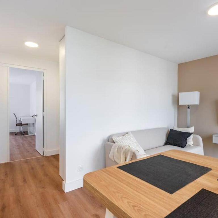 Le Chaleureux, Appartement fraîchement rénové - Appartement 3 Chambres - 13