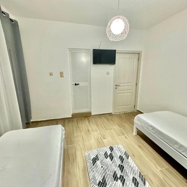 City center - Standard Twin Room - 4