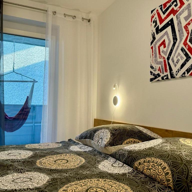 Reload by BestChoice - FREE Parking - Self Check-in - Familienzimmer mit Balkon - 1