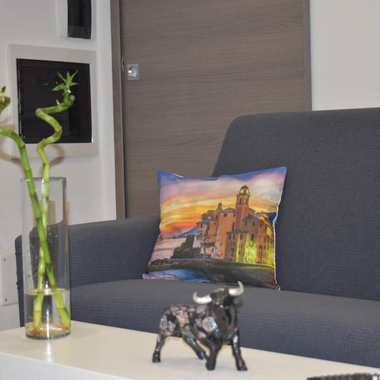 Dimore Genovesi 2 - Appartamento con 1 Camera da Letto - 85