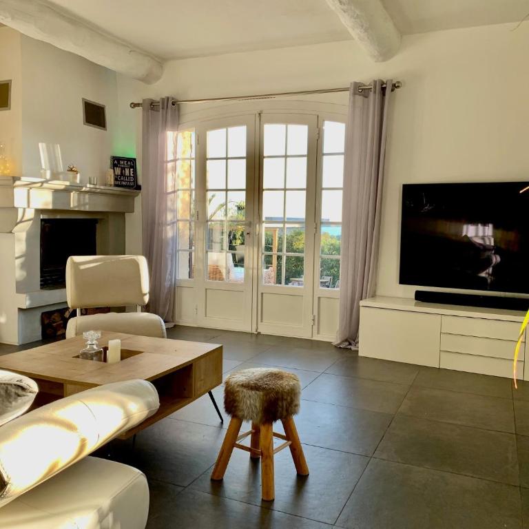 Maison dans résidence avec piscine et tennis - Maison 4 Chambres - 10