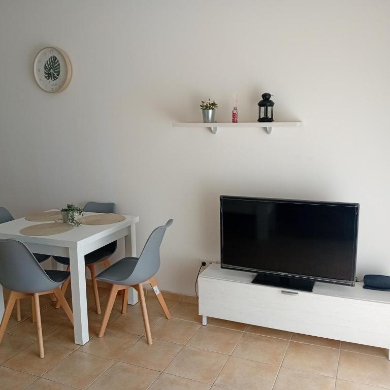 Apartamento Guijarro frente a playa de la Conchã - Apartamento de 3 dormitorios con balcón - 2