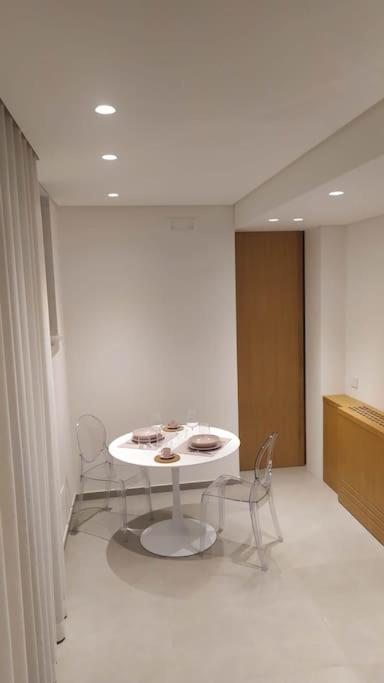 S&SH Delizioso appartamento in centro - One-Bedroom Apartment - 9