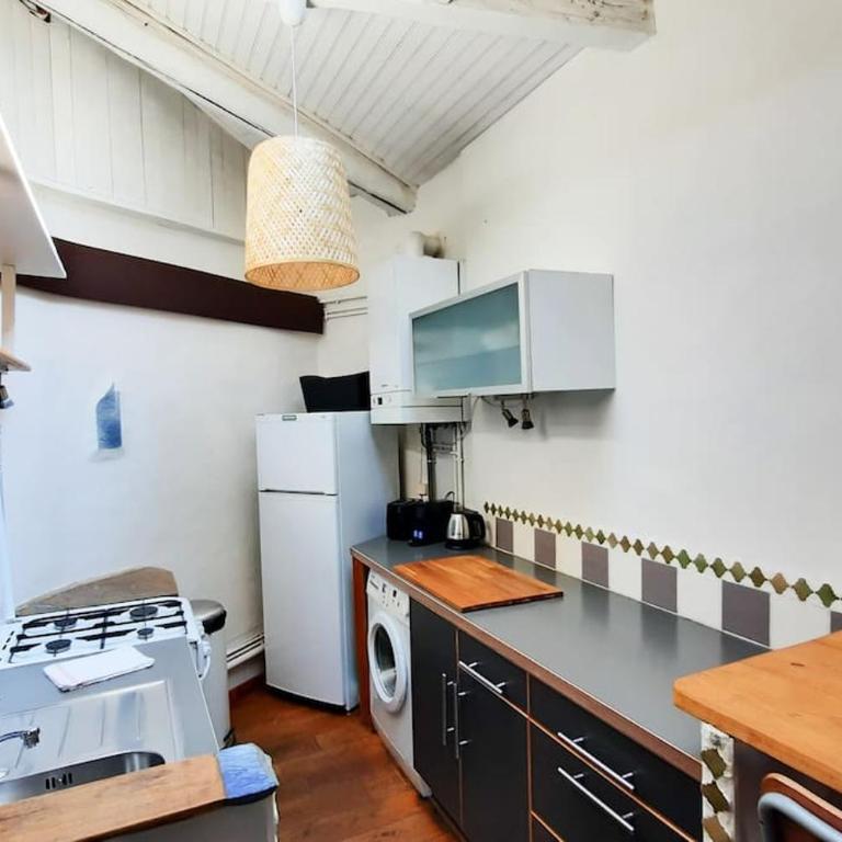 Le Cocon, T3 centre ville, climatisé - Apartment mit 2 Schlafzimmern - 5