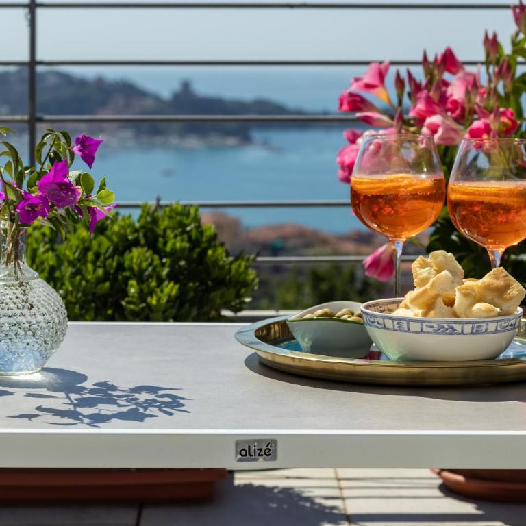 Penthouse Paradiso with Private Pool - mytouristhome - Appartamento con 3 Camere da Letto e Piscina Privata - 7