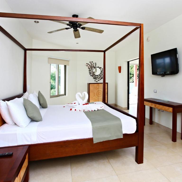 Select Club at Sandos Caracol All Inclusive - Adults Only Area - Select Club Penthouse Adults Only - 4