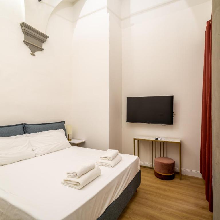 Residenza d'Epoca Galleria dell'Accademia - Camera Matrimoniale con Bagno Privato Esterno - 17