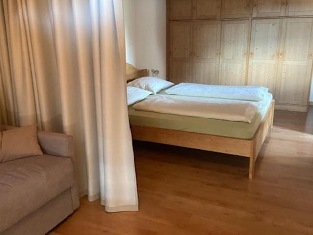 Kienasthof - One-Bedroom Apartment with Balcony - 3