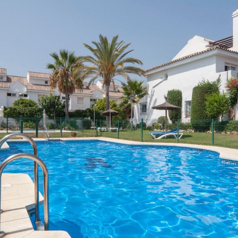 AB Properties - Chic House Marbella - Puerto Banus - Golden Mile - Casa de 5 dormitorios - 2