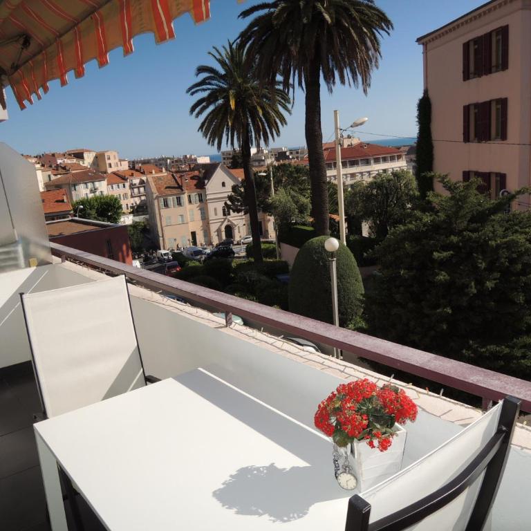 ACCI Cannes Les Yuccas - Appartement 1 Chambre (3 Adultes) - 9