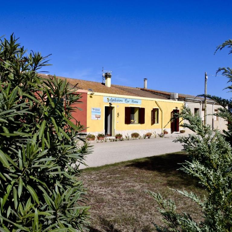Agriturismo Ezzi Mannu - Camera Matrimoniale con Bagno Privato - 4