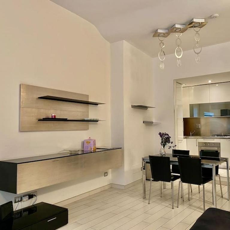 Appartamento Centro Città - Two-Bedroom Apartment - 39