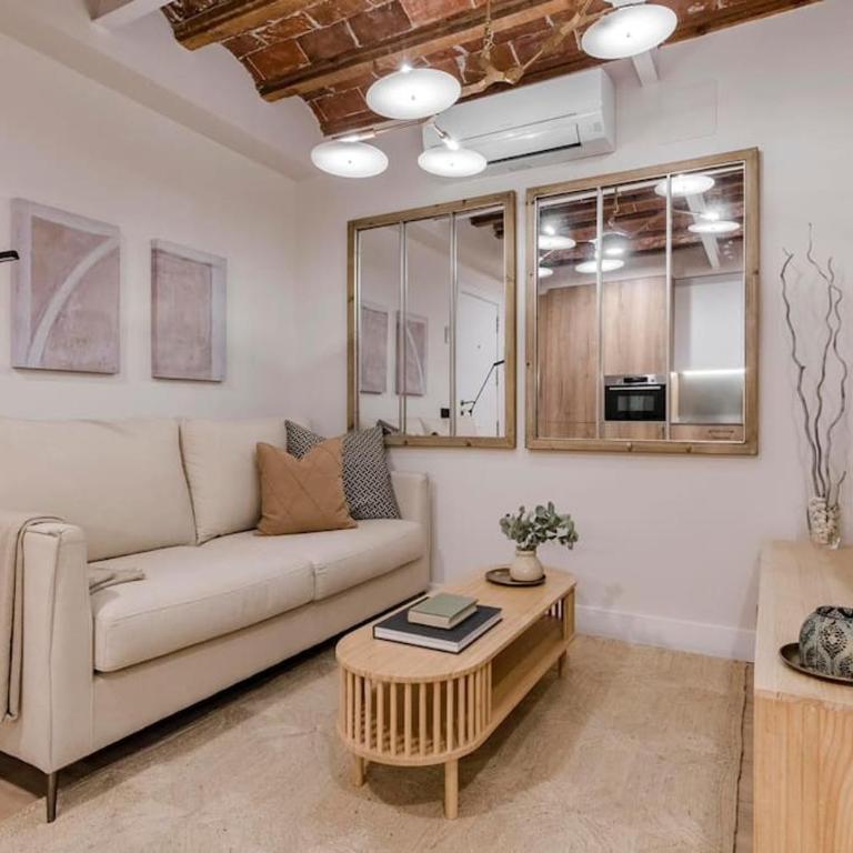Elegant apartment in Austrias neighborhood CON10 - One-Bedroom Apartment - 2