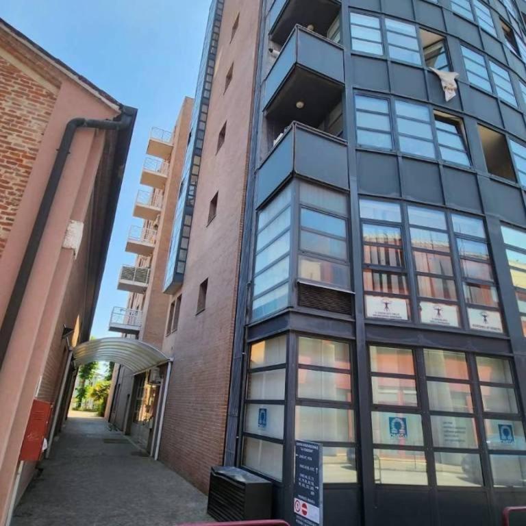 Fonderia's Home - Parcheggia Senza Pensieri! - Two-Bedroom Apartment - 16