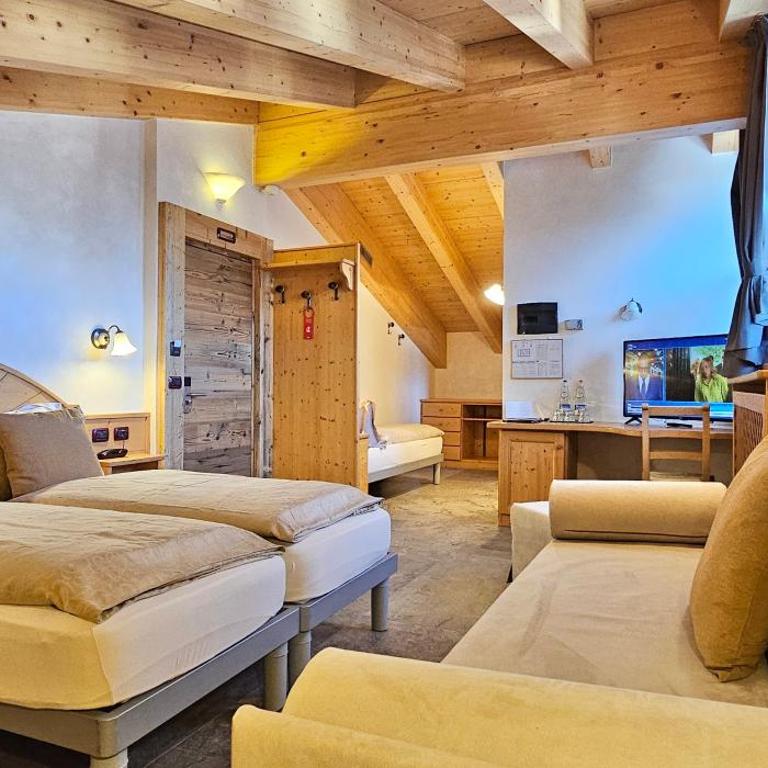 Albergo Alpenrose - Camera Quadrupla - 3