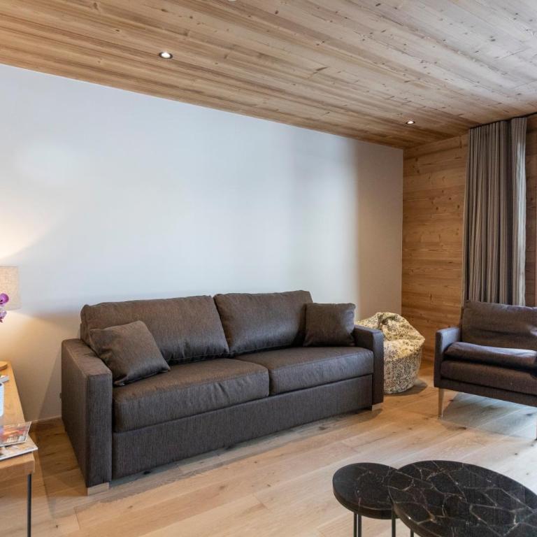 Chalet Hôtelier LES EQUINOXES - VAL D'ISERE - Appartement avec Balcon - 6