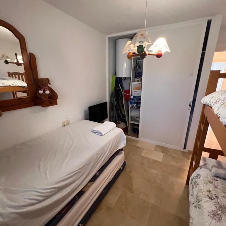 Beautiful 2 beds-near coast with pool & balcony - Apartamento de 2 dormitorios - 19