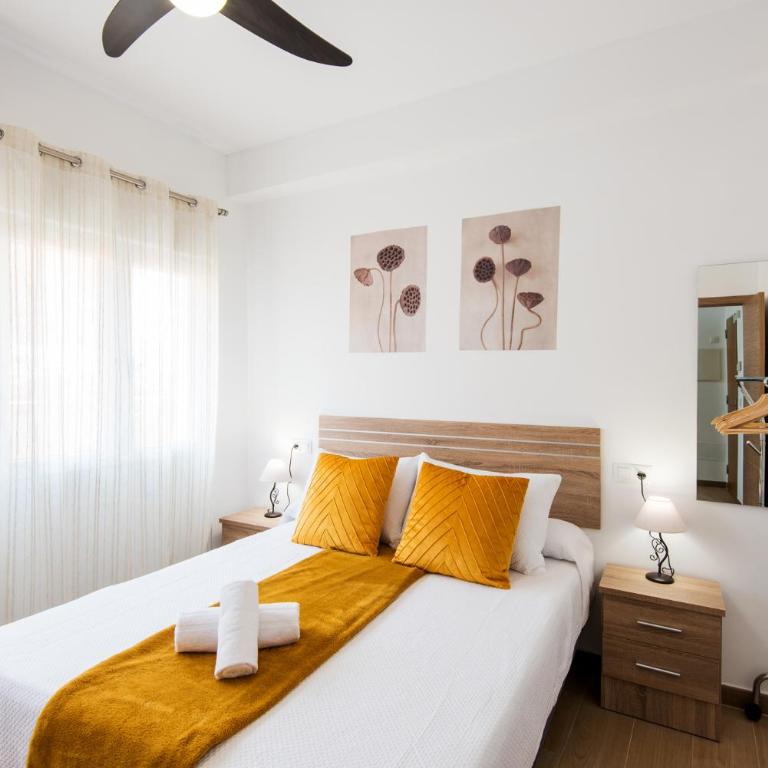 Boliches Apartment on the Beach, ideal parejas - One-Bedroom Apartment - 4