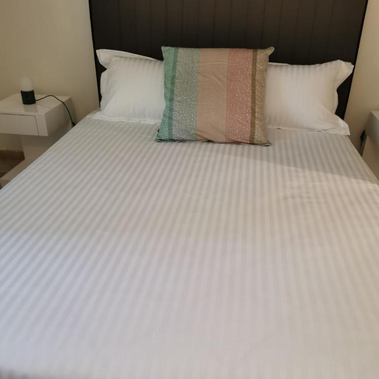 Villa Primerose Guest House - Casa con 2 Camere da Letto - 10