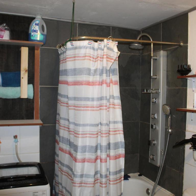 Alojamiento Casa completa en Puerto Montt - Casa de 2 dormitorios - 31