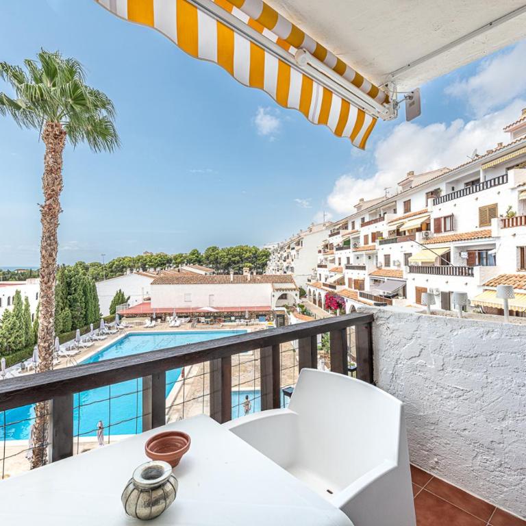 Apartamentos Arcos I Casa Azahar - Estudio con vistas a la piscina - 1