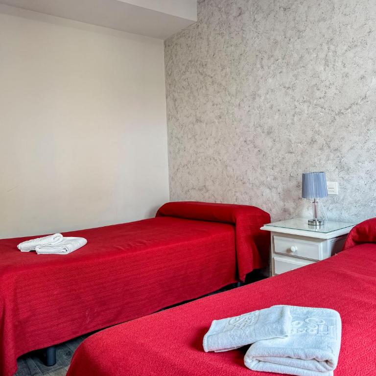 Cedran Granada Apartamento - Three-Bedroom Apartment - 39
