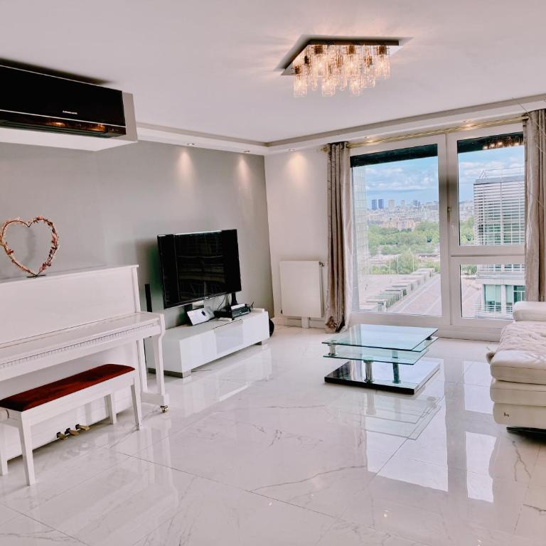 PENTHOUSE Deluxe River SIENE views -Link 14 - Orly 10min - Appartement 3 Chambres - 6