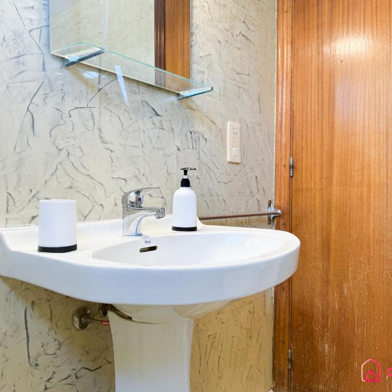 Mediterráneo Paradise - Apartamento de 2 dormitorios con terraza y vistas al mar - 37