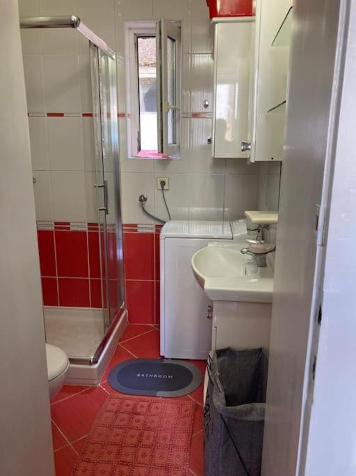 City Vibe Apartment - Apartman sa 2 Spavaće Sobe - 8