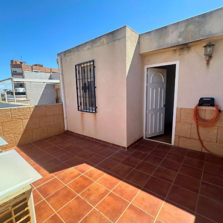 Bungaló en La Mata en urbanización con piscina - Casa de 2 dormitorios - 21