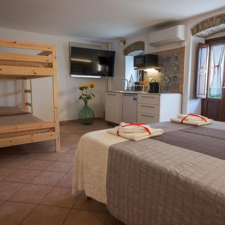 B&B La Suite - Monolocale con Balcone - 10