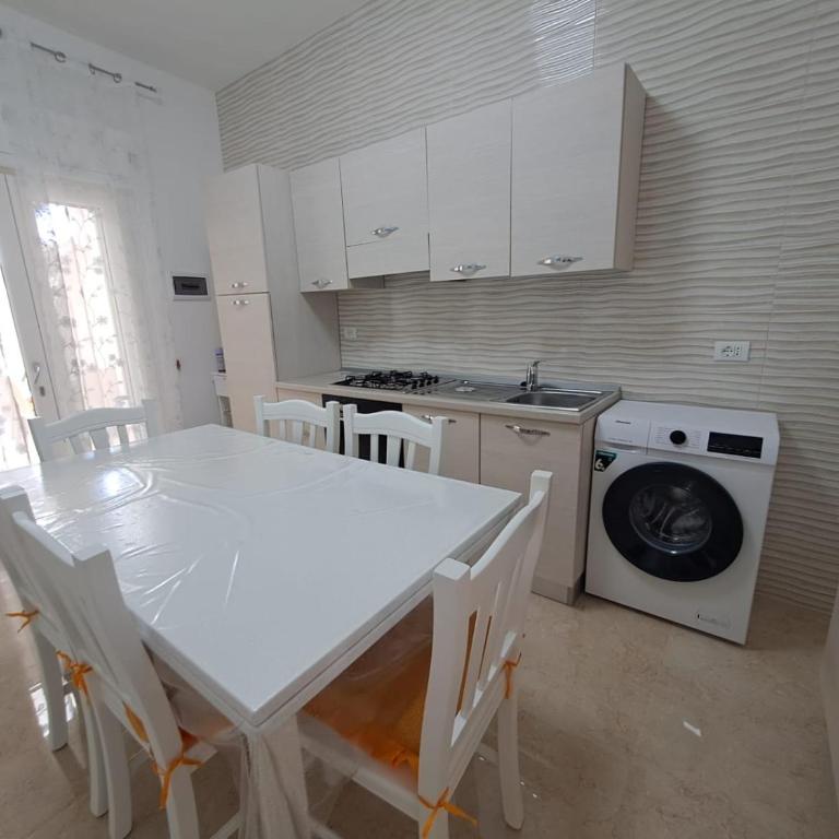 Villa Lory - Torre Lapillo - 300 mt dalla spiaggia - Casa con 1 Camera da Letto - 47