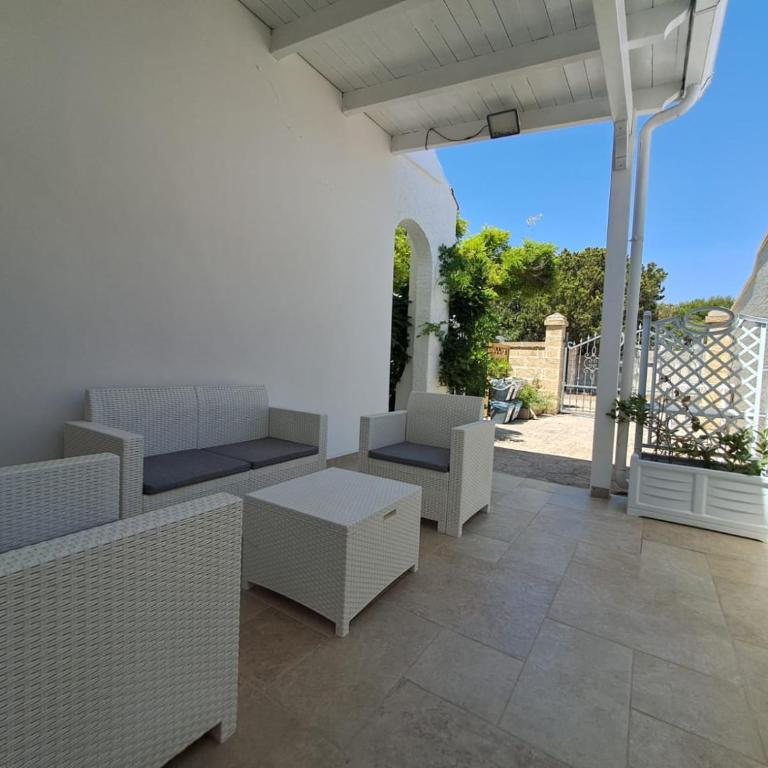 Villa Lory - Torre Lapillo - 300 mt dalla spiaggia - Casa con 1 Camera da Letto - 53