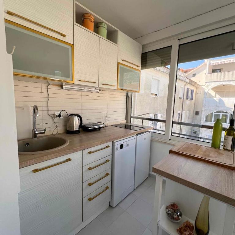 Lamada One Bedroom Apartment - Apartman sa 1 Spavaćom Sobom - 3