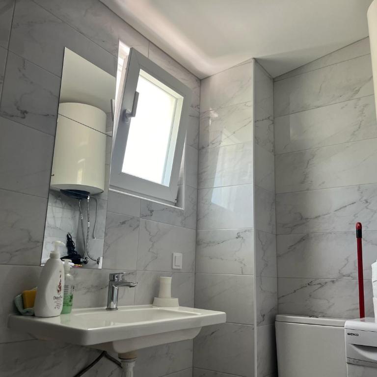 Apartment Light House - One-Bedroom Premium Apartment - 33