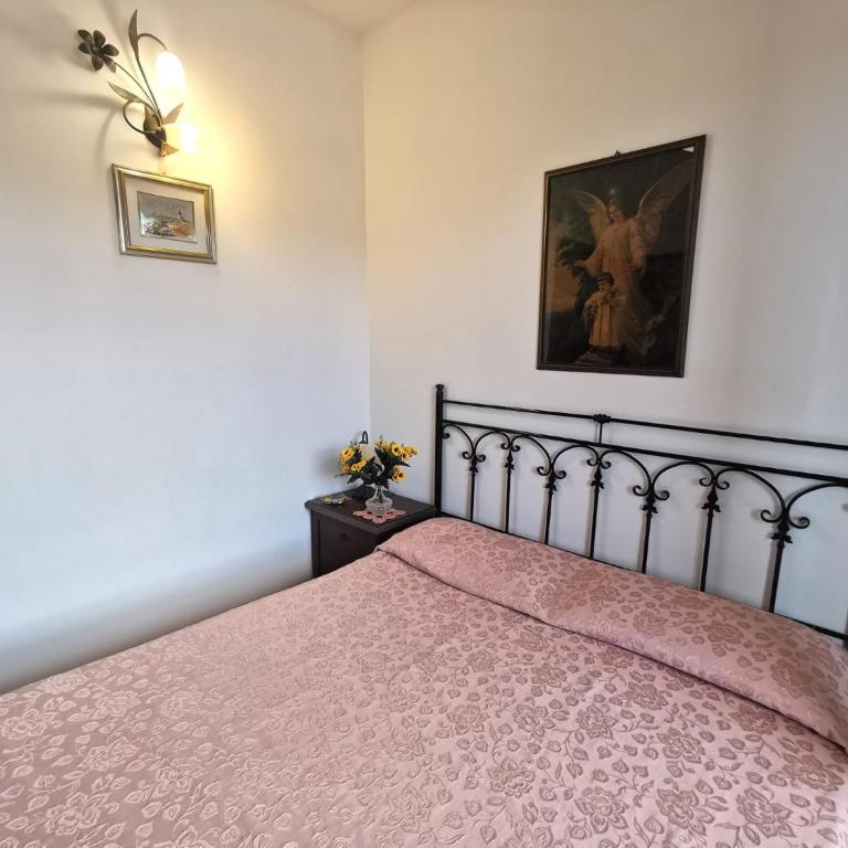 Grace's House Bed and Breakfast - Double Room with Private External Bathroom - 2