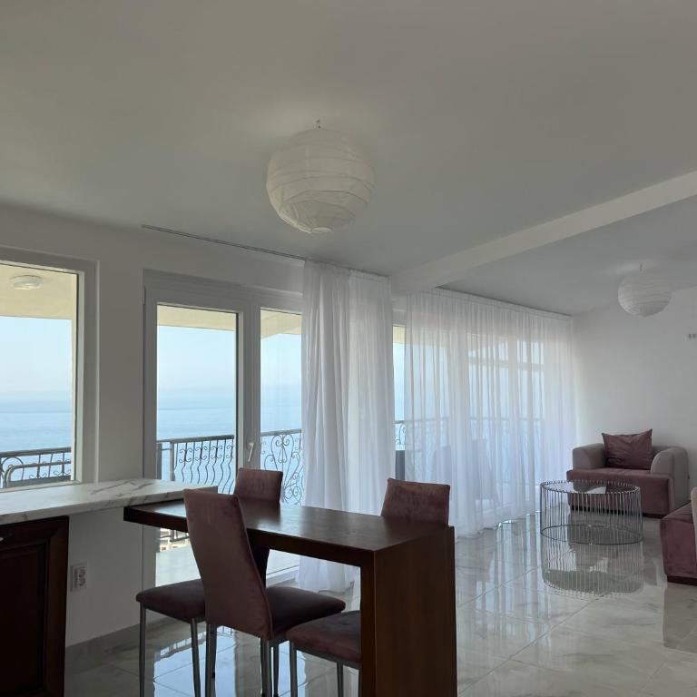 Apartment Light House - One-Bedroom Premium Apartment - 21