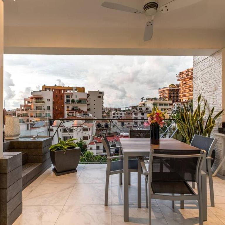 DTerrace Luxe 2bd 2ba Romantic Zone Los Muertos Beach and Pier - Apartamento de 2 dormitorios con balcón y vistas al mar - 28