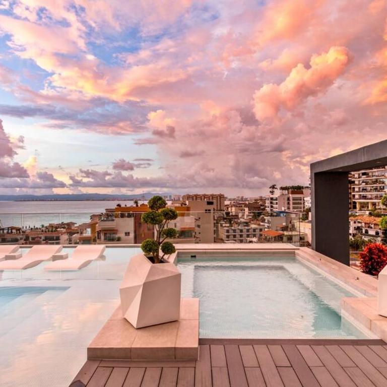 DTerrace Luxe 2bd 2ba Romantic Zone Los Muertos Beach and Pier - Apartamento de 2 dormitorios con balcón y vistas al mar - 3